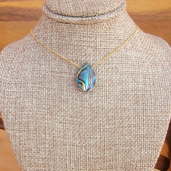 Abalone Shell Necklace Minimalist Crystal Gemstone floating - Picture 3 of 6
